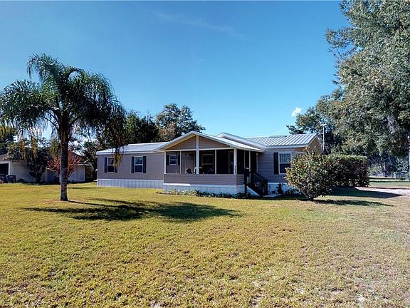 2nd image of 398 Clearwater Ave