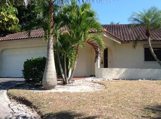 780 Gulf Shore Blvd N, Naples, FL 34102