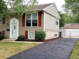 225 E Rose St, Park Forest, IL 60425