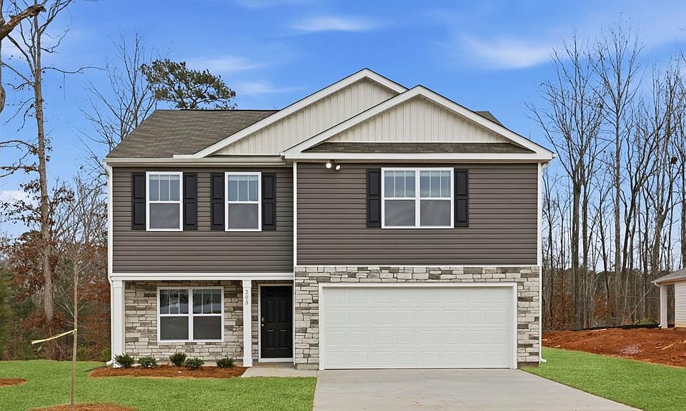 1st image of 205 Pristine Dr