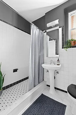 Sold by Compass | media 25