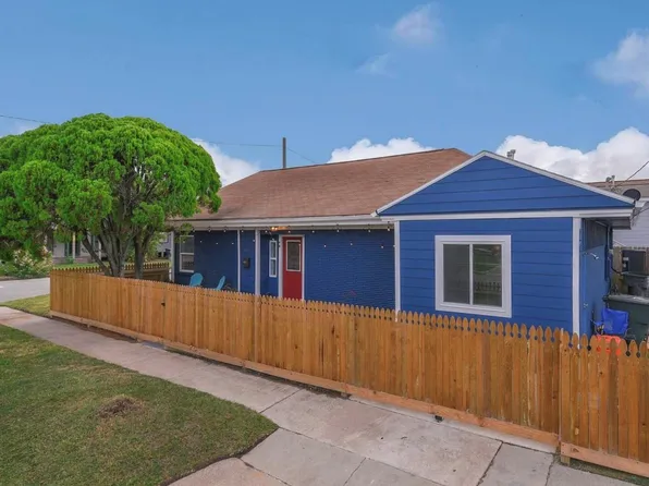 1317 26th St, Galveston, TX 77550