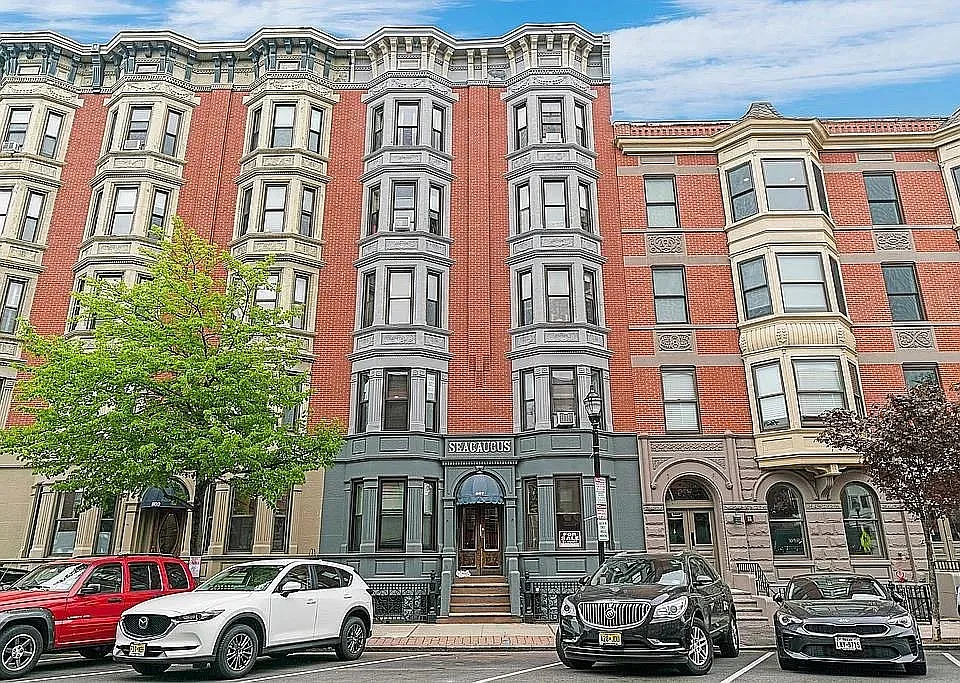 807 Washington St #1S
