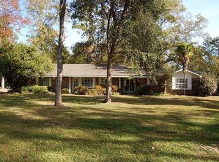 1 Barkers Cv, Picayune, MS 39466