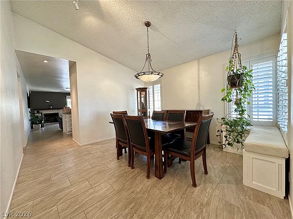 5th image of 7749 Parnell Ave