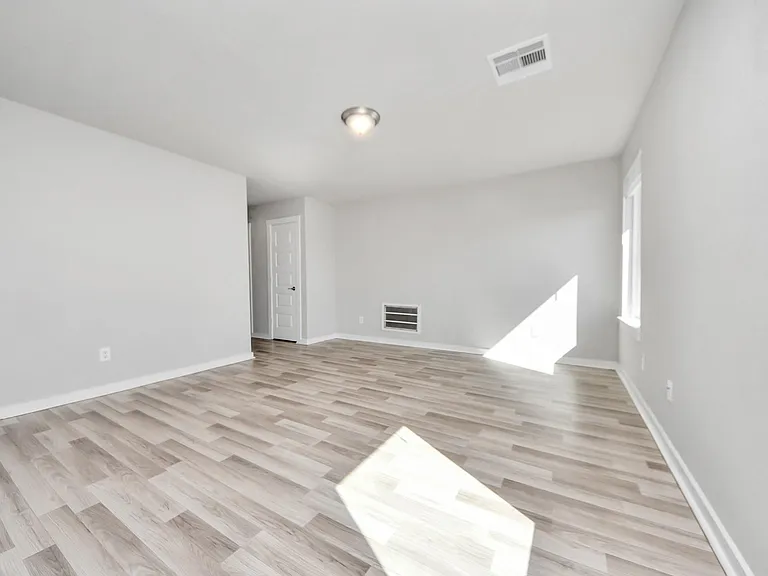 7515 Rivercane Shore Ln — Photo 16