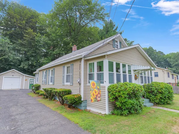 5 Wilbur Street, Colonie, NY 12205
