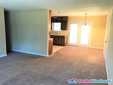3rd image of 5395 Rocky Pine Dr