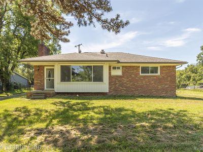 7624 Six Mile Rd, Northville, MI, 48168