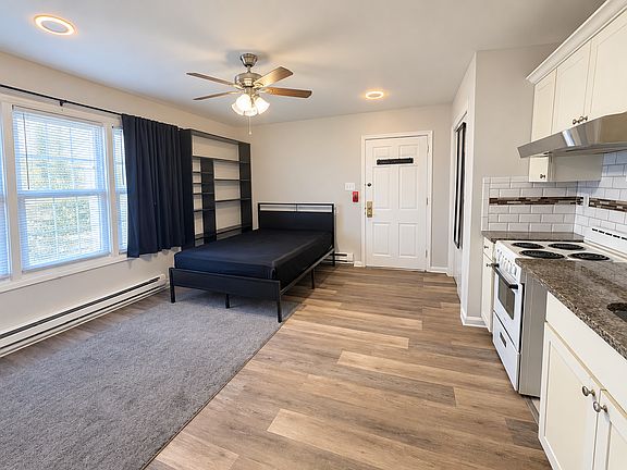 2nd image of 1643 Haworth St APT B