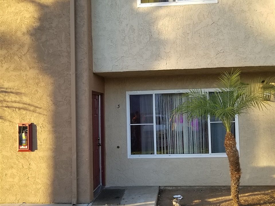 1st image of 305 S Mollison Ave Unit 3