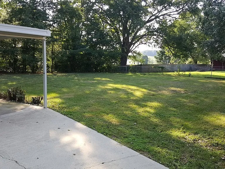 70 Veldt Ln — Photo 28