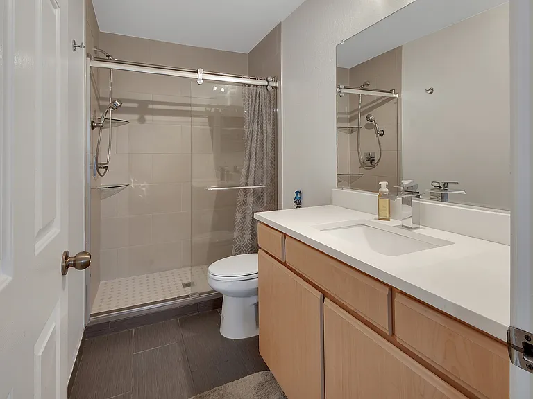 940 Village Trl #8-206 — Photo 19
