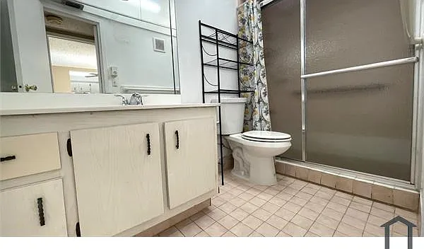 1810 N Lauderdale Ave #2401 — Photo 11