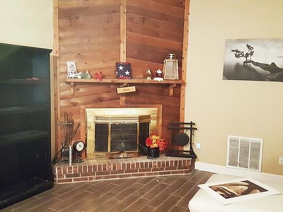 4th image of 1761 Brewton Cir