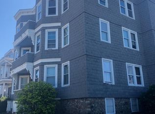 96 Ellen St APT 2W, New Bedford, MA 02744