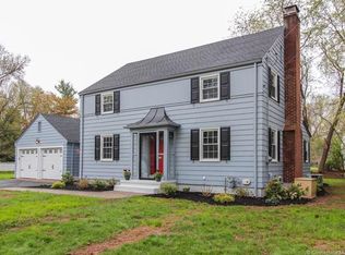 37 Craigmoor Rd, West Hartford, CT 06107