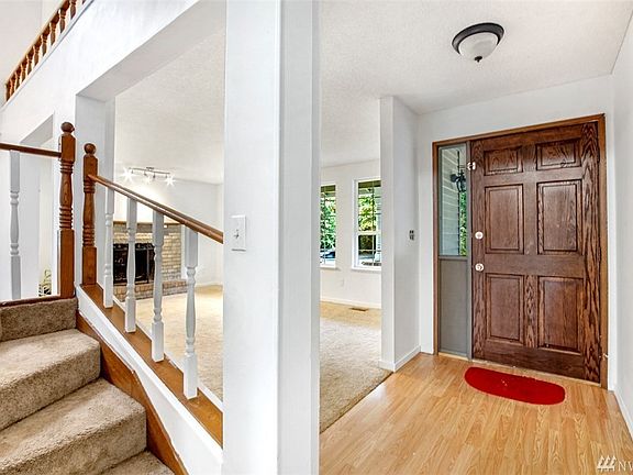 5th image of 15115 118th Avenue Ct E