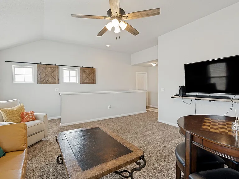 6719 Hibiscus Fls — Photo 15