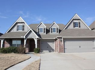 11012 S Olmsted St, Jenks, OK 74037