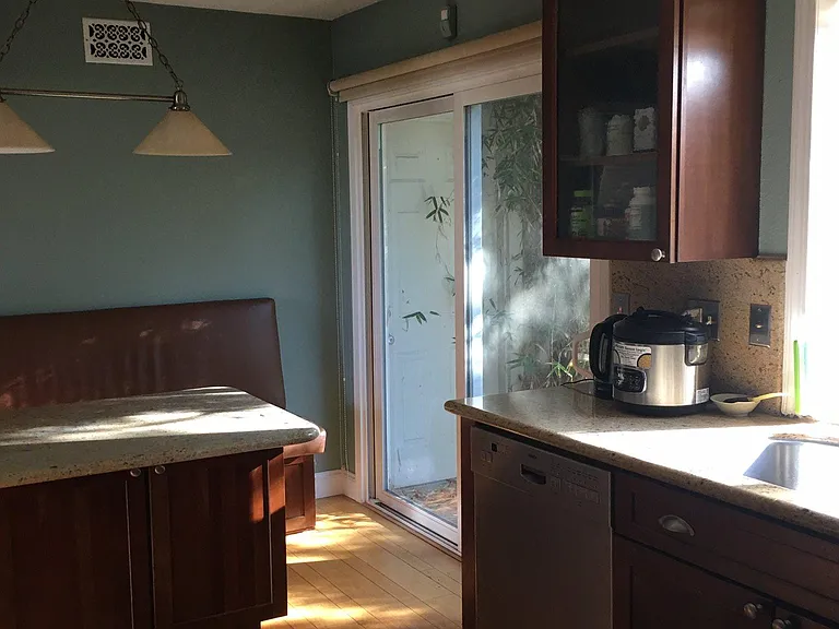 5448 Alamo Ter — Photo 9