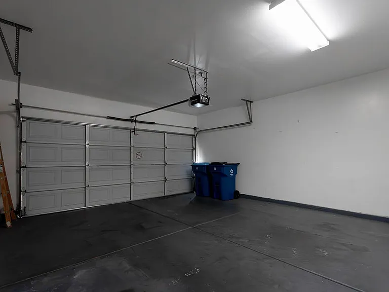 2153 Jasper Bluff St #103 — Photo 29