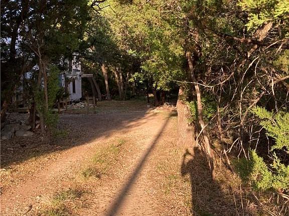 2nd image of 105 E Inwood Forest Dr