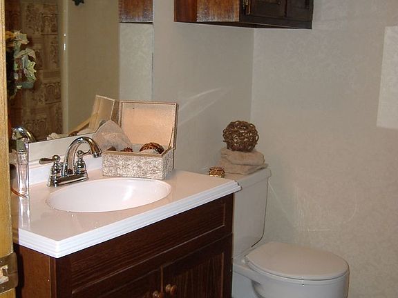 Hall Bath (part of it anyway)