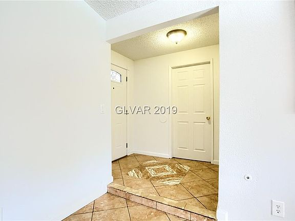 4th image of 6751 Solaron Ave