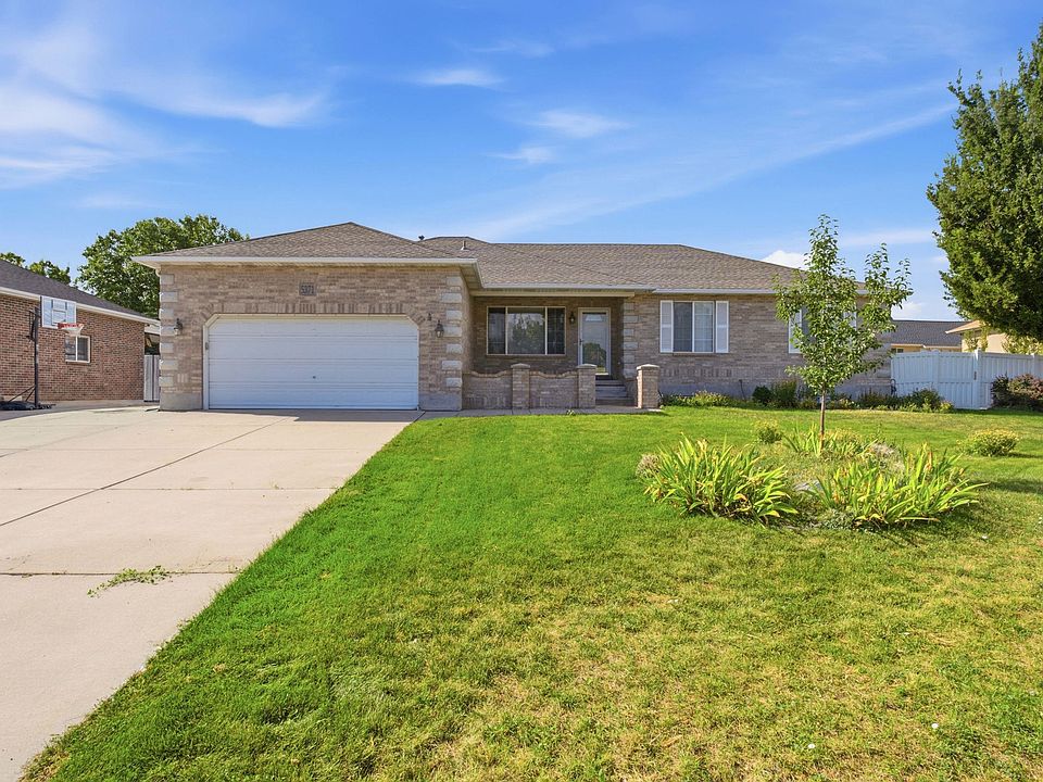 1st image of 5371 W Fieldbury Cir S