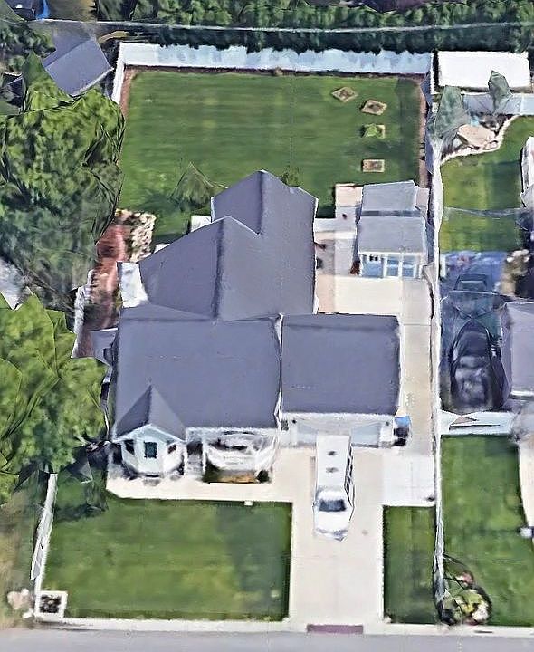 2nd image of 1977 E Lambourne Ave