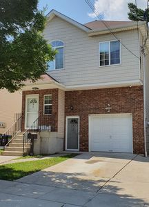 58 Grandview Ave, Staten Island, NY, 10303