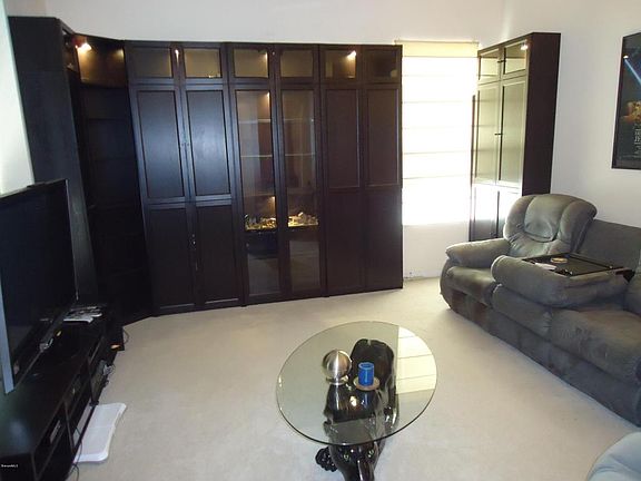 5th image of 622 Heather Stone Dr