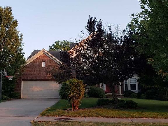 3rd image of 1700 Hamilton Dr