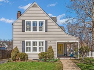 2716 SW 13th St, Topeka, KS 66604