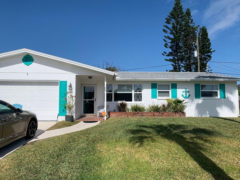 1st image of 25 Kathy Dr