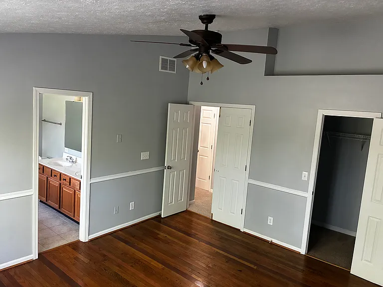12647 Gunnison Dr — Photo 16