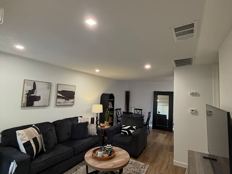 1st image of 680 N Ashurst Ct #I-215