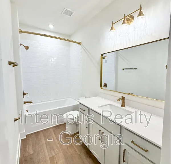 102 Pinecone Pkwy — Photo 14