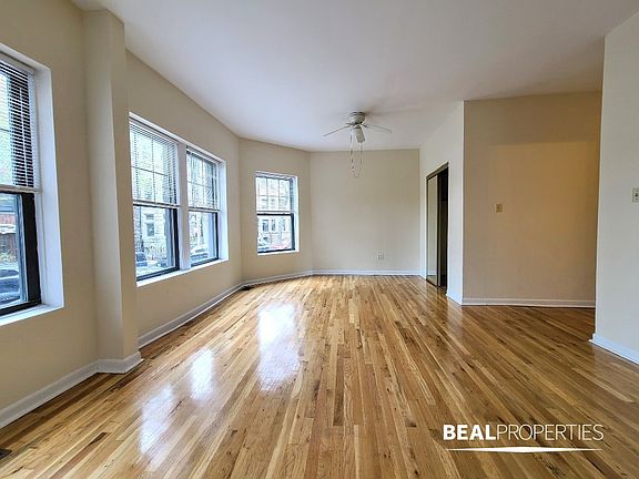 2nd image of 654 W Cornelia Ave APT 5