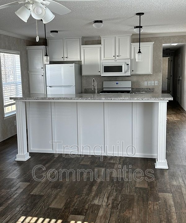 2nd image of 195 Dunewood Dr #195