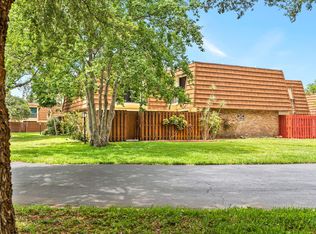 2515 Patty Cir NE, Palm Bay, FL 32905