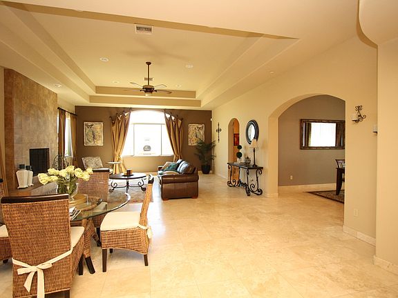 5th image of 548 W Red Mountain Pl