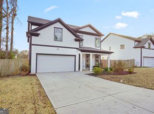 1057 Turner St NE, Conyers, GA 30012