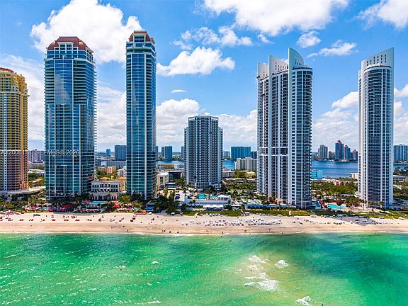 2nd image of 18001 Collins Ave #2209