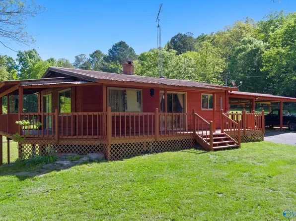 373 County Road 848, Collinsville, AL 35961
