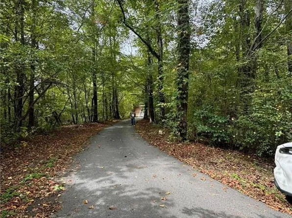 1690 Old Cartersville Rd #Tr2, Dallas, GA 30132