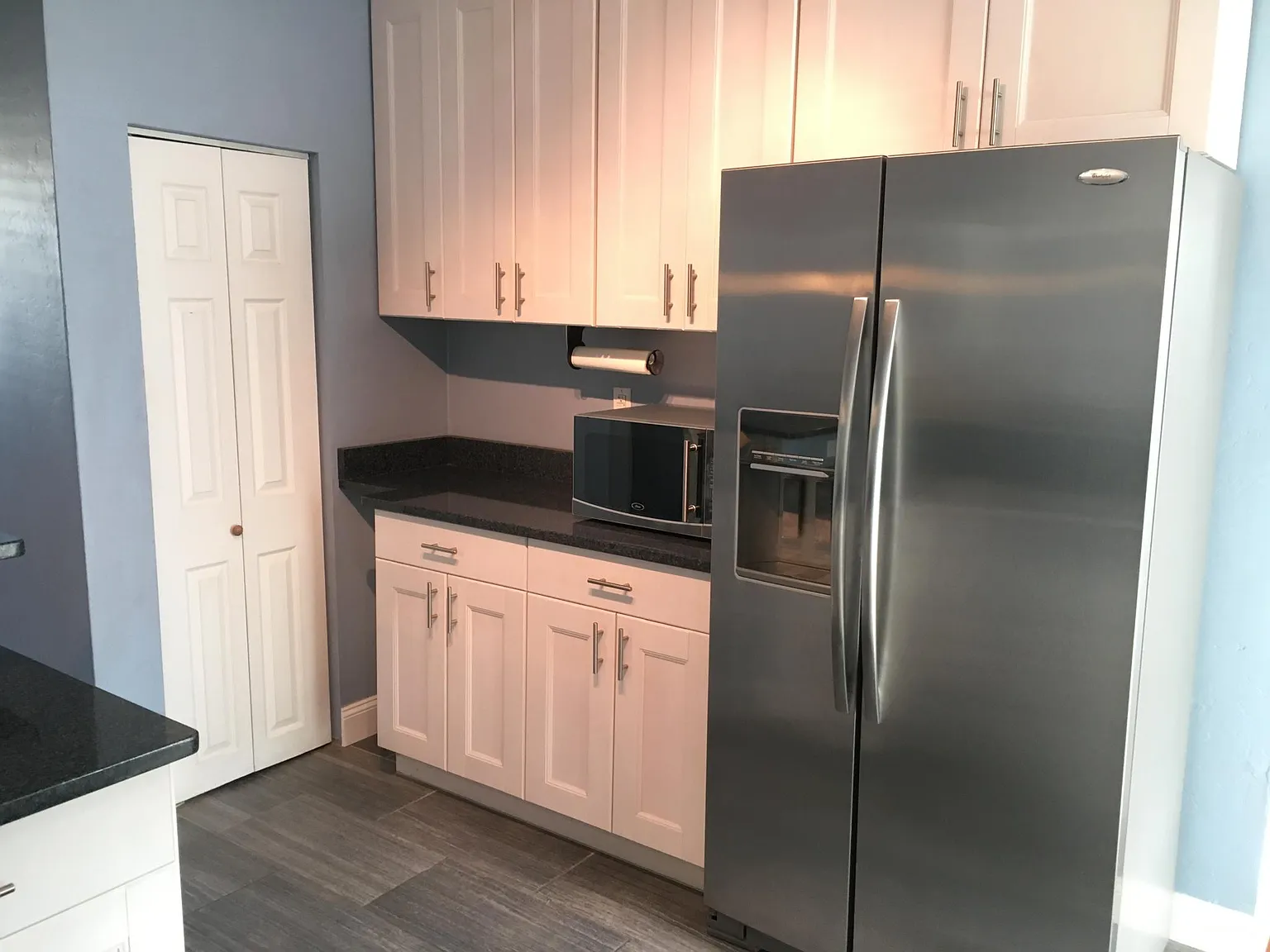 2 bed, 1018 sqft, $3,000 — Photo 3