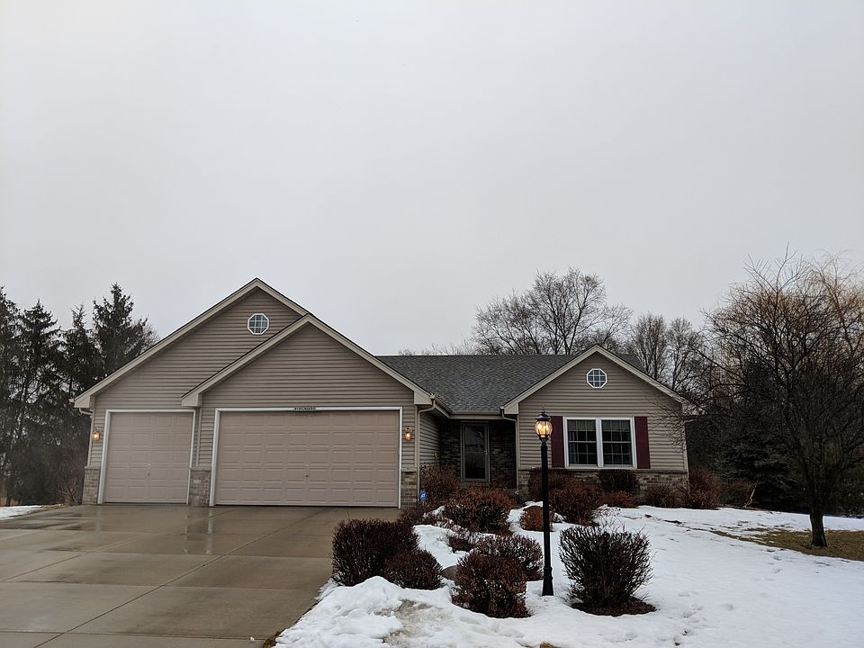 2nd image of W181N6022 Jackson Dr