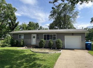 8570 Ginger Dr, Saint Louis, MO 63114